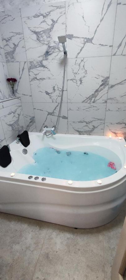 Apartmán Jacuzzi Belle View Sinaia-Free Parking Exteriér fotografie